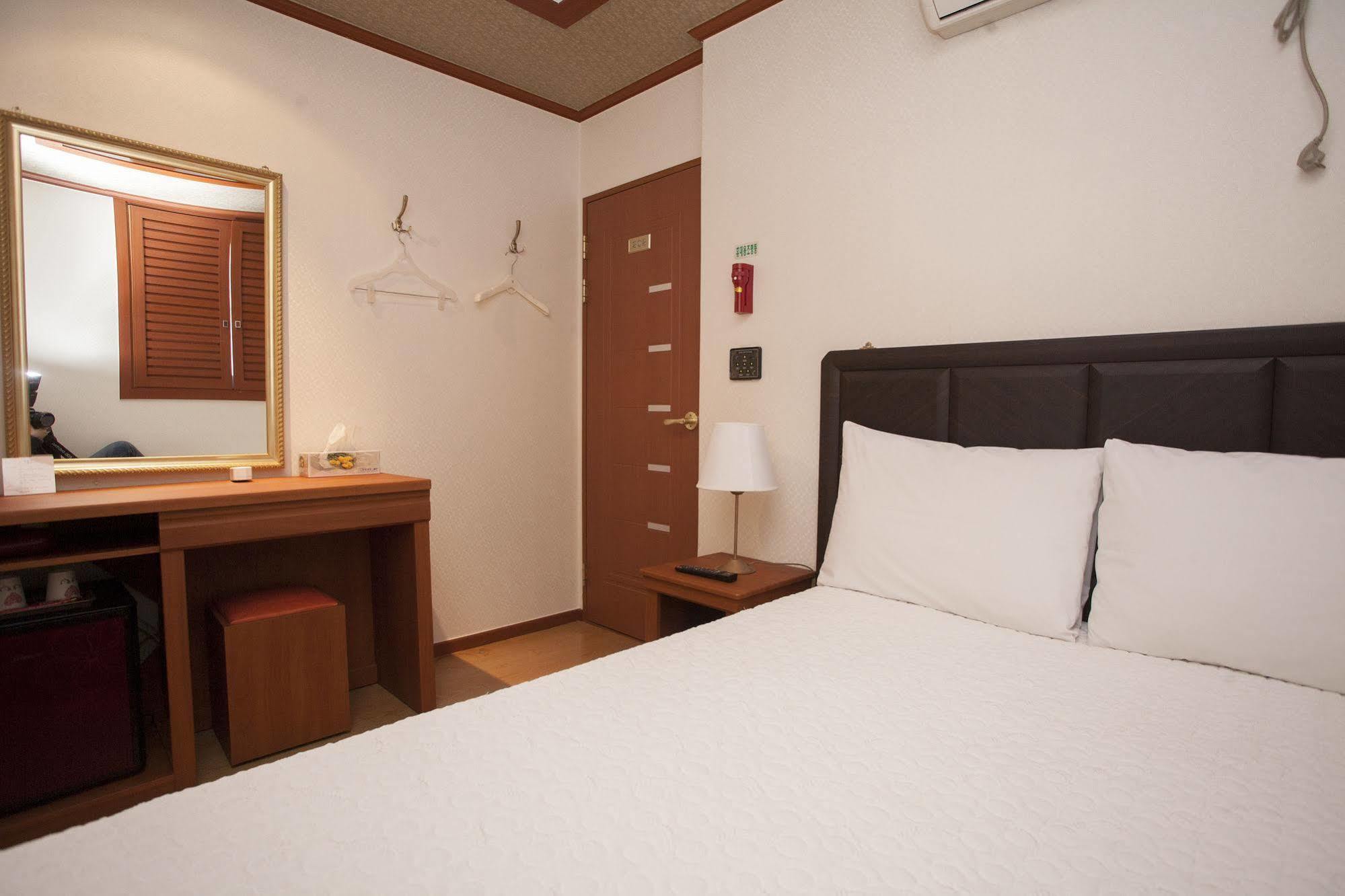 Hotel Zero סיאול מראה חיצוני תמונה